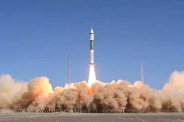 快舟十一号遥七运载火箭发射成功