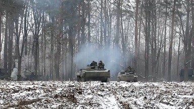 法媒：俄罗斯装甲部队面临“无路季节”