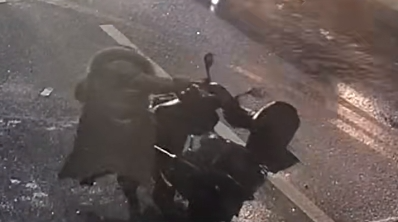 6岁儿子目睹妈妈雪夜救人全程夸赞：妈妈真棒！