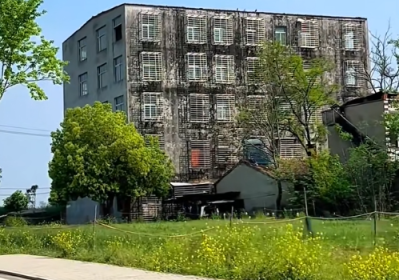 襄阳通报村干部涉嫌违建楼房