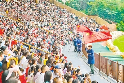 河南双节接待游客8136.3万人次
