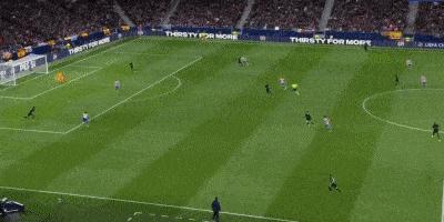 马竞5比2热刺 门将失误成转折点