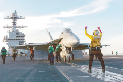 稳定性差，“福特”级航母电磁弹射器困住美军