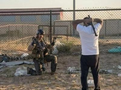 飛行員跪地求饒 美軍一天內(nèi)3架戰(zhàn)機在科威特被擊落