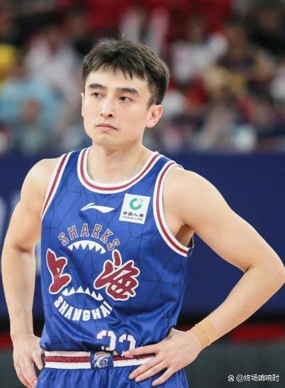神奇！32岁老将场均2.6分仍打首发 上赛季辗转两队 因主力伤缺获机会