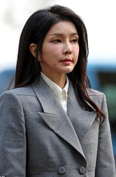 判定抄袭，韩国拟取消尹锡悦夫人博士学位