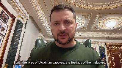 泽连斯基回应“俄军载有乌战俘运输机坠毁”，称俄在“玩弄乌克兰战俘的生命”