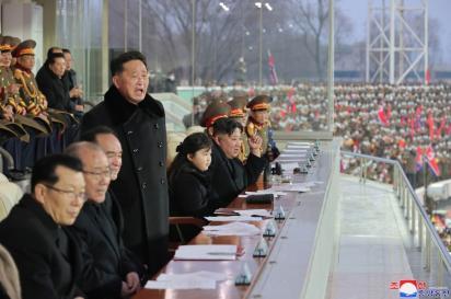 朝鲜“光明星节” 金正恩和女儿观看体育比赛