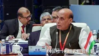 印巴防长罕见同框 会议未达共识原因揭晓