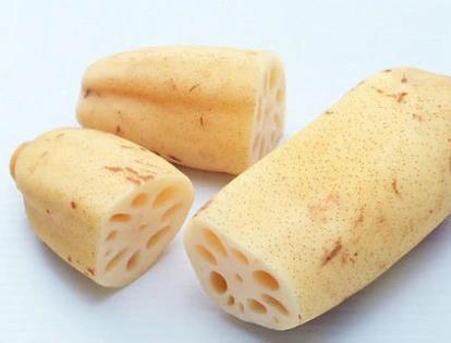 莲藕切片易发黑?厨师长:记住1点,莲藕又白又净,放的时间长