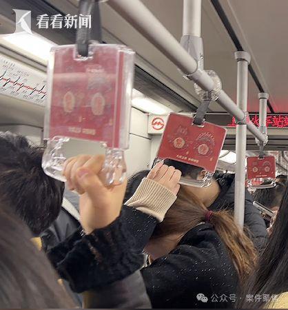 女子蹲坐地鐵被摔倒乘客壓骨折 法院判地鐵賠償 責任如何劃分？