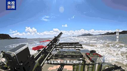 解放军海陆铁骑专职登岛“踹门” 撕开敌防的尖刀