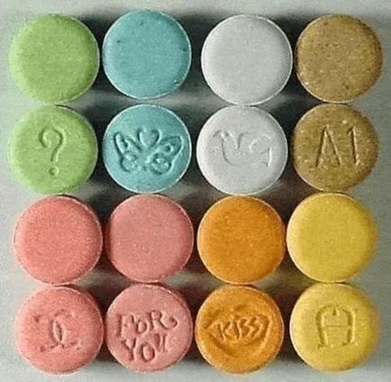 各种毒品的形状及颜色图片