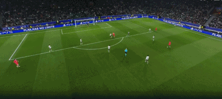 欧冠：巴黎客场1-2遭葡萄牙体育绝杀，路易斯-苏亚雷斯梅开二度 绝杀时刻再现