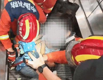 医生提醒洞洞鞋不要长期穿