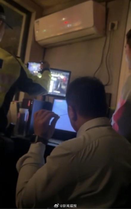 交警回應豪車車主賴停車費被舉報酒駕 代駕小哥報警揭發(fā)真相