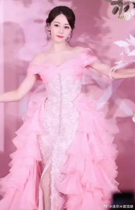 迪丽热巴嫡长女待遇