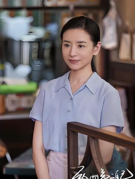 年代剧《致1999年的自己》首播！连看5集不过瘾，说真的这剧能爆
