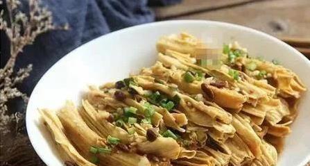 家常菜也能成大餐？5道简单菜谱，鲜香下饭吃出健康