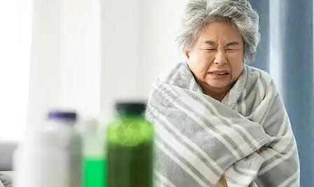 胆固醇6.3吓坏我，医生却说没事？3种情况别慌