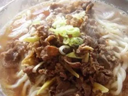 北京最正宗的羊肉汆面，隐藏在小胡同中，每天只卖10碗