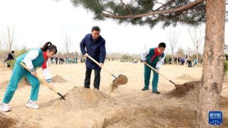 Xi Jinping betont Anstrengungen für ökologischen Fortschritt