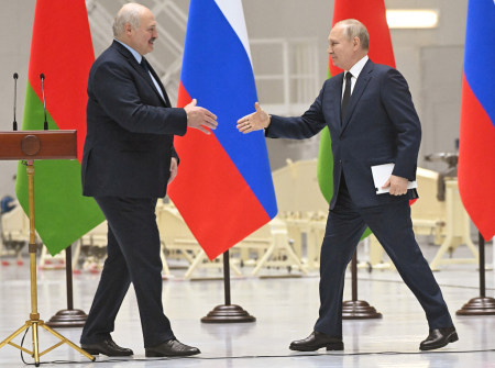 Putin: Russland und Belarus werden Integrationsprozess zu Begegnung westlicher Sanktionen verstärken