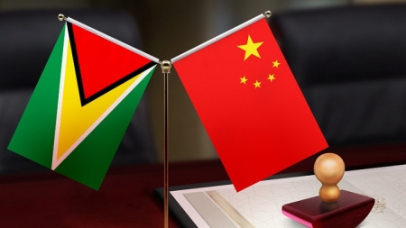 50 Jahre diplomatische Beziehungen: Xi Jinping und Präsident von Guyana tauschen Glückwünsche aus