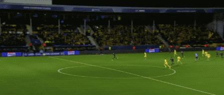 人口5.3万！欧冠：博德闪耀3-1曼城迎首胜 阿莱恩连续犯错 罗德里染红 小城奇迹