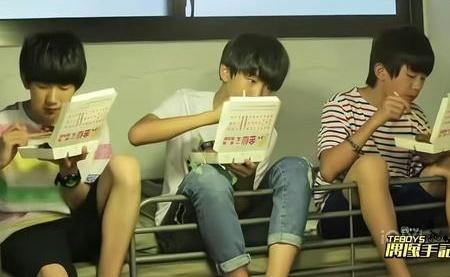TFBOYS的歌多少带点预言 青春疼痛文学照进现实