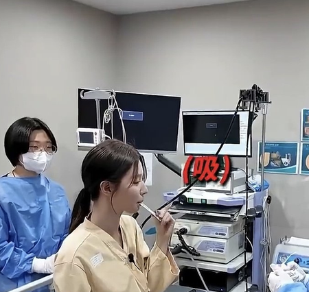 第一次看到女爱豆做胃镜全过程 展现坚强与勇敢