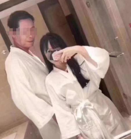 被包养女大学生真实生活：2小时换来一个月生活费