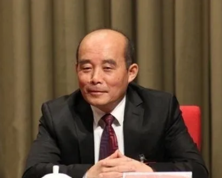 新疆生产建设兵团原副司令员杨福林，被开除党籍