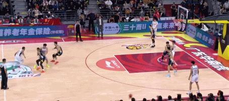 浙江主帅谈绝杀广东：我们拼尽了全力 绝对配得上这场胜利 团队篮球展现实力