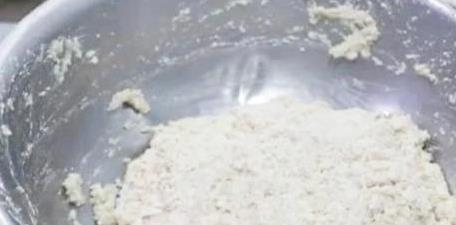 家常豆腐丸子3步做，香嫩多汁秒杀饭店，你家也能吃到这味