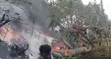 印度国防参谋长乘坐的直升机坠毁
