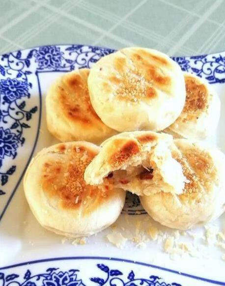 电饼铛做红薯馅饼,3步酥到掉渣,邻居抢着要方子!