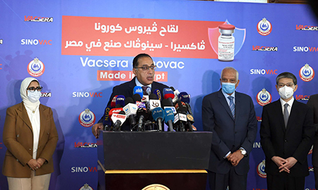 埃及完成首批100万剂中国科兴疫苗的本地化生产
