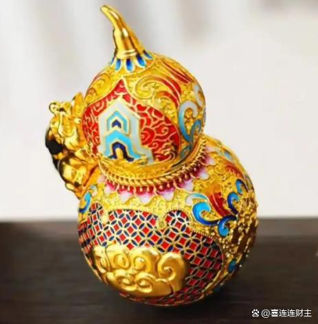 金价一夜回到解放前！暴涨暴跌背后，普通人的财富如何安放？ 市场波动下的黄金投资策略