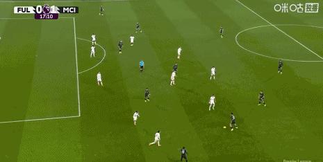 巴萨3比1马竞 逆转领跑西甲