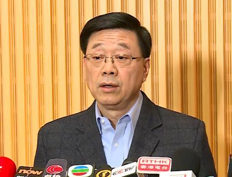 香港特区政府向每户灾民派发1万港元