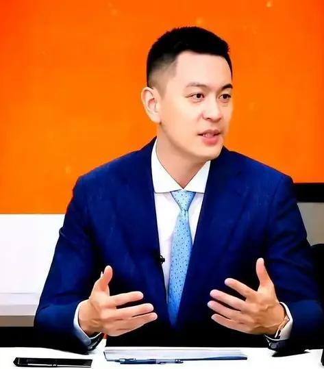 杨鸣:常规赛进尾声争冠球队该显现争冠相,北京男篮“时间紧任务重”