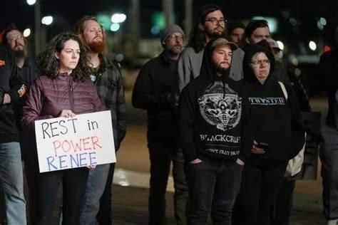 美国男子被ICE先缴械后击毙 执法争议再起