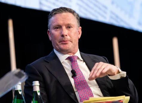 自顾不暇还搞事，澳情报高官声称：对高市涉台言论印象深刻；希勒炒作“中国威胁”