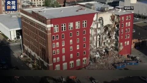 美国一公寓楼发生部分坍塌 已救出8人