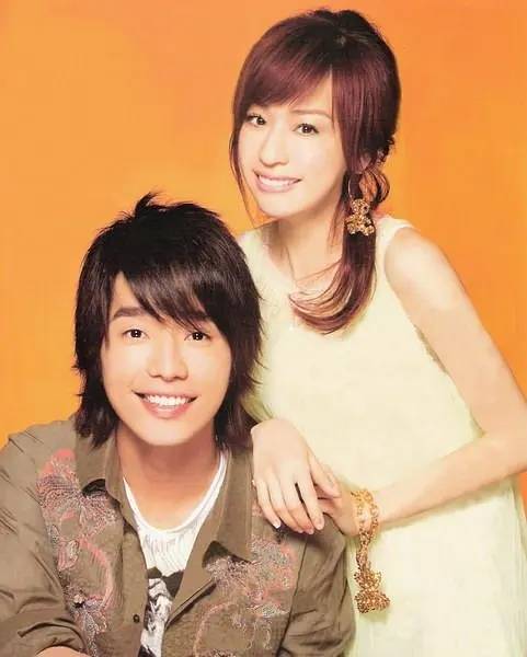 张栋梁现身王心凌演唱会重现何群成晓诗的回忆杀