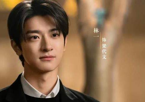 《发笑》顾逸从梁代文家里搬走的原因是什么？详备原因默契