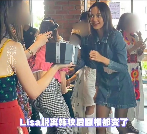 Lisa最新照片状态陷入迷思 脱离韩妆后连面相都变了？