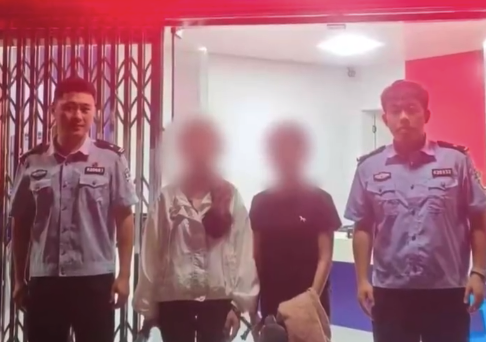 外籍女子回答含糊 司机多看一眼立功 