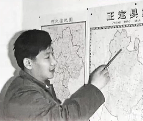 ​时政微观察丨总书记的书单